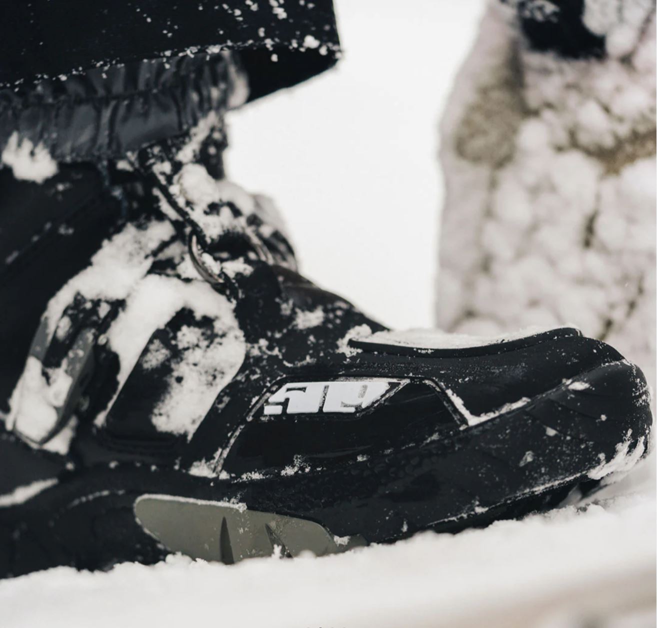 509 - Velo Raid Boots - Okanagan Snowbikes